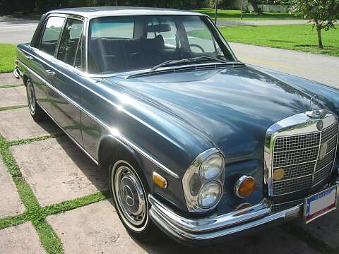 1970 Mercedes-Benz 300SEL 6.3 blue